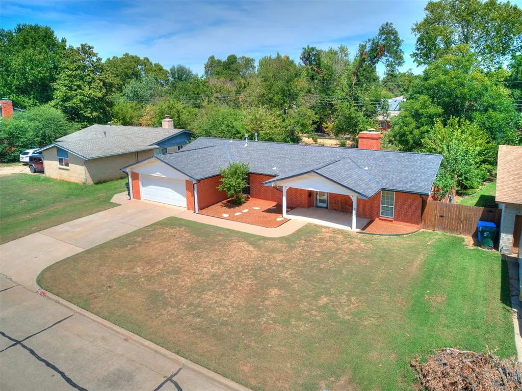 Photo 3 — 1415 Aladdin Street, Norman, OK 73072