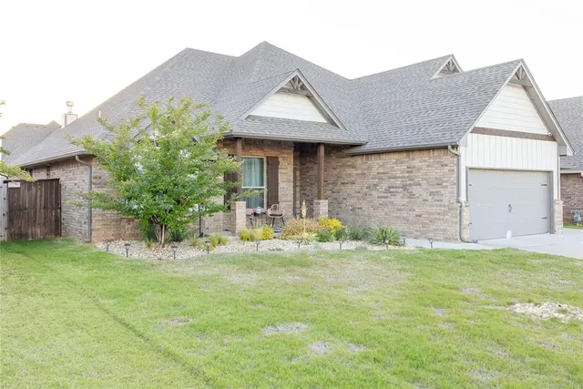 Photo 7 — 801 Bison Crossing Drive, Yukon, OK 73099