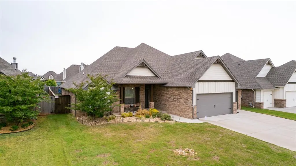 Photo 8 — 801 Bison Crossing Drive, Yukon, OK 73099