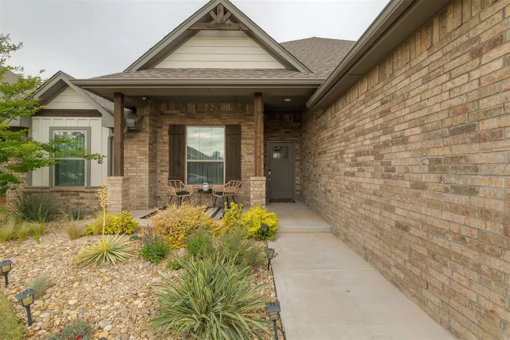 Photo 11 — 801 Bison Crossing Drive, Yukon, OK 73099