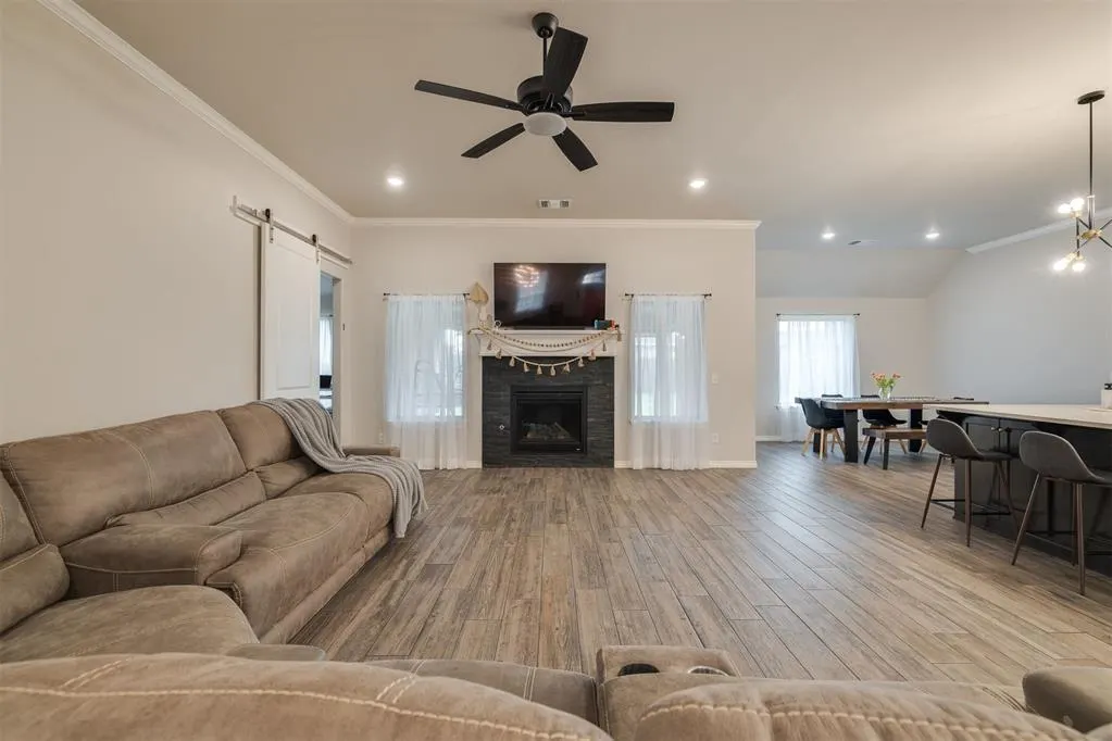 Photo 18 — 801 Bison Crossing Drive, Yukon, OK 73099