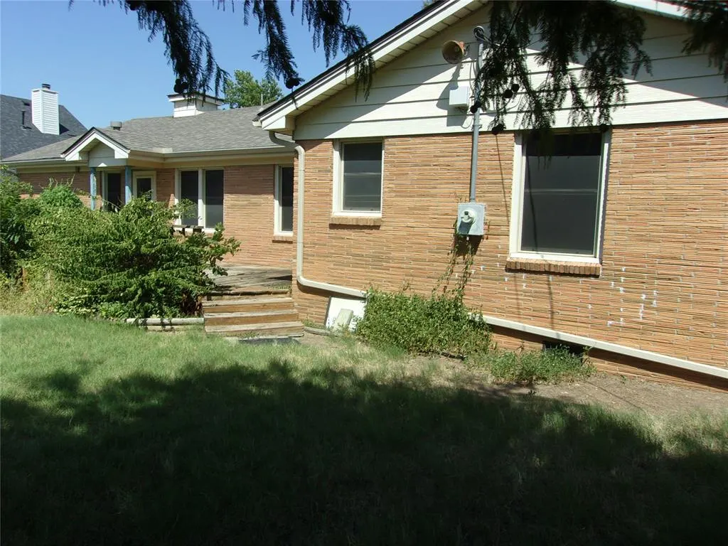 Photo 15 — 1820 N Phil Avenue, Shawnee, OK 74804