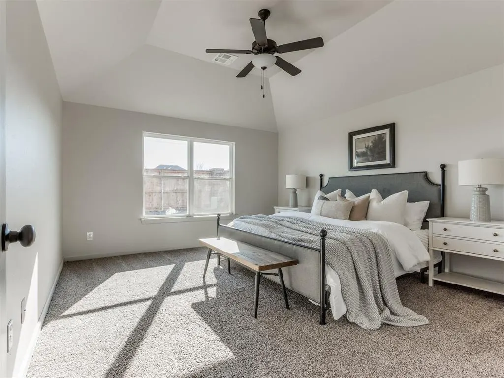 Photo 23 — 11700 SW 15th Terrace, Yukon, OK 73099