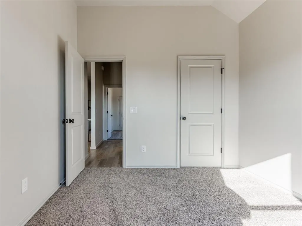 Photo 34 — 11700 SW 15th Terrace, Yukon, OK 73099