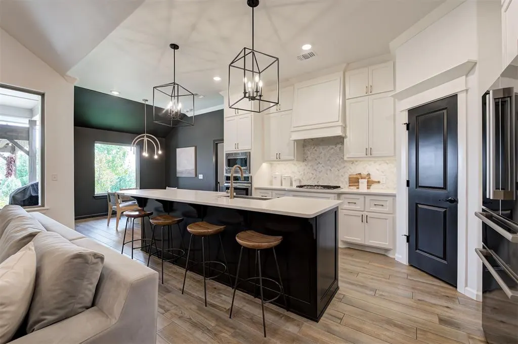 Photo 13 — 2900 Heather Haven, Moore, OK 73160