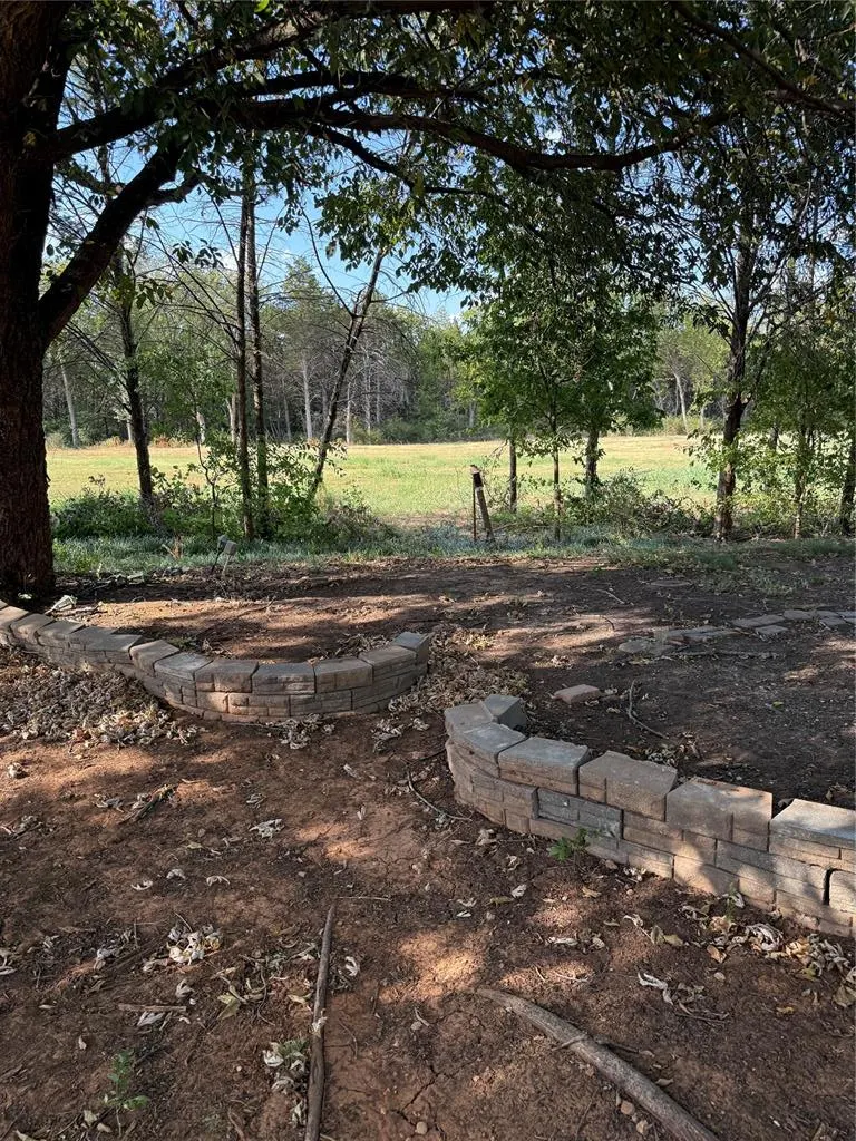 Photo 5 — 1231 Douglas Circle, Noble, OK 73068