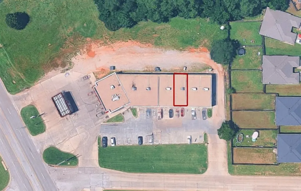 Photo 3 — 903 N Main Street, Noble, OK 73068