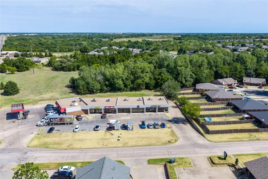 Photo 21 — 903 N Main Street, Noble, OK 73068