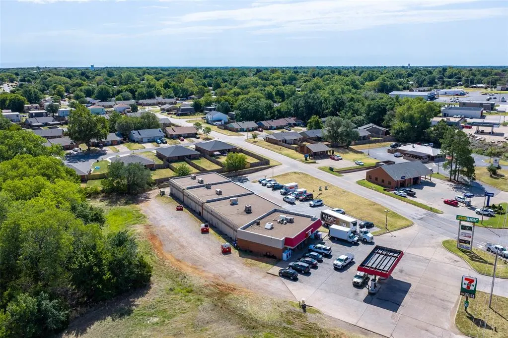 Photo 23 — 903 N Main Street, Noble, OK 73068