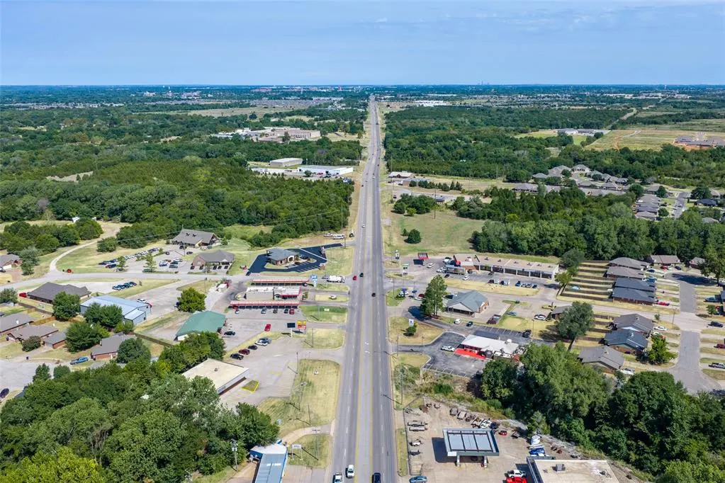 Photo 31 — 903 N Main Street, Noble, OK 73068