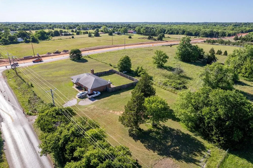 Photo 7 — 21001 SE 74th Street, Newalla, OK 74857