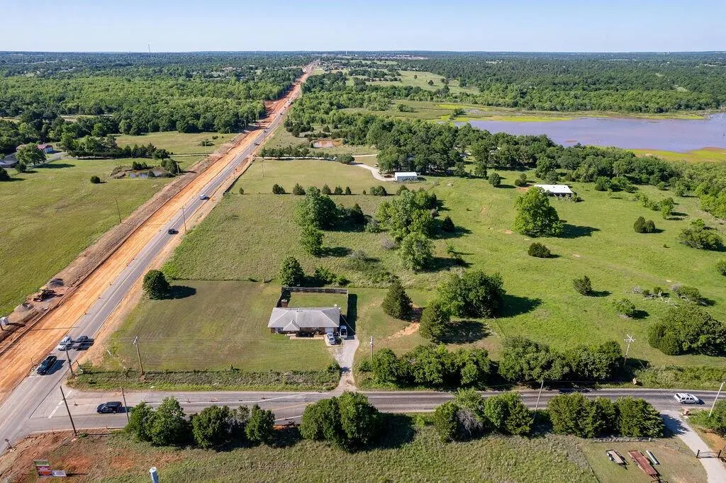 Photo 8 — 21001 SE 74th Street, Newalla, OK 74857