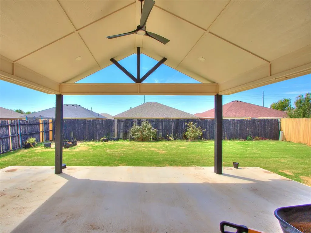 Photo 6 — 8416 SW 49th Circle, Oklahoma City, OK 73179