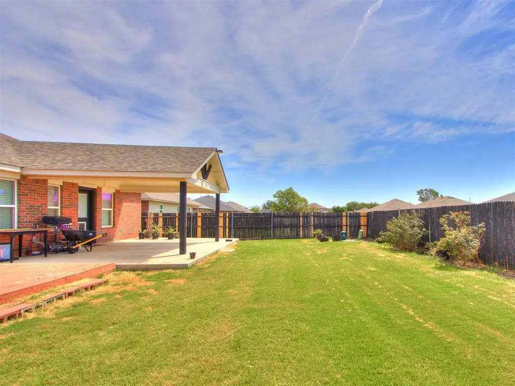 Photo 9 — 8416 SW 49th Circle, Oklahoma City, OK 73179