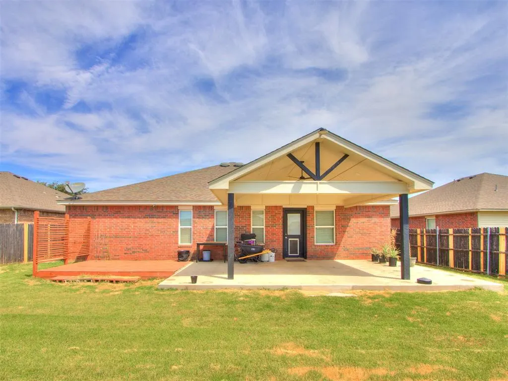 Photo 10 — 8416 SW 49th Circle, Oklahoma City, OK 73179