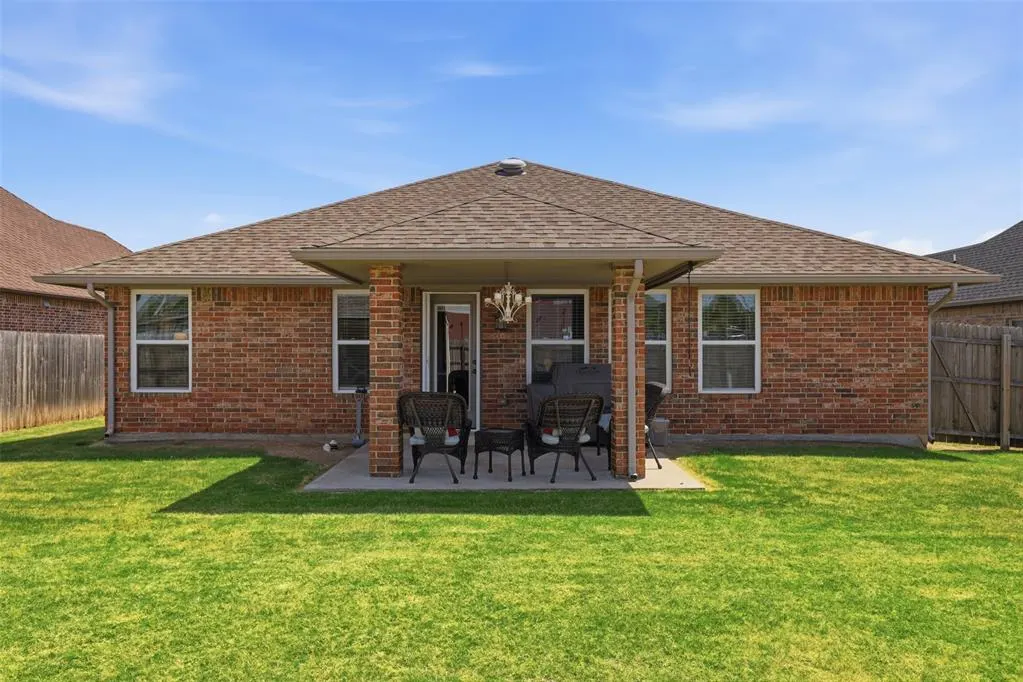 Photo 32 — 609 SW 6th Street, Oklahoma City, OK 73160