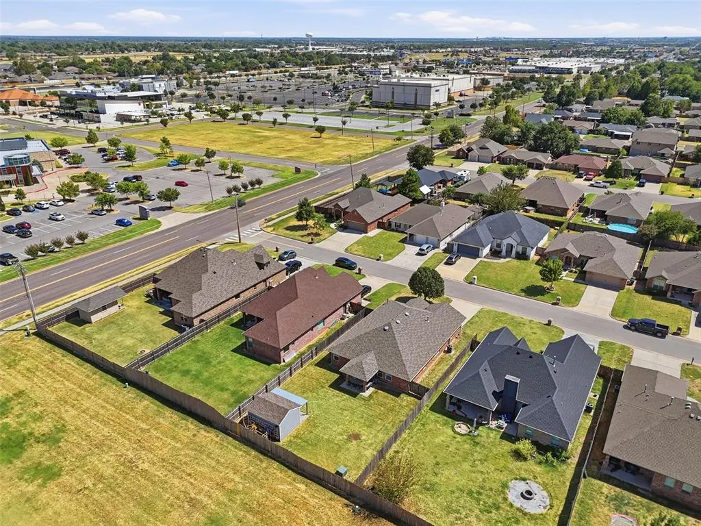 Photo 37 — 609 SW 6th Street, Oklahoma City, OK 73160