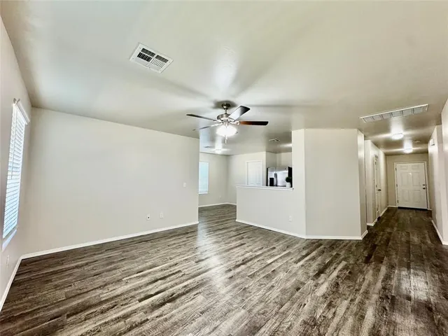Photo 5 — 4212 Umbria Road, Oklahoma City, OK 73179