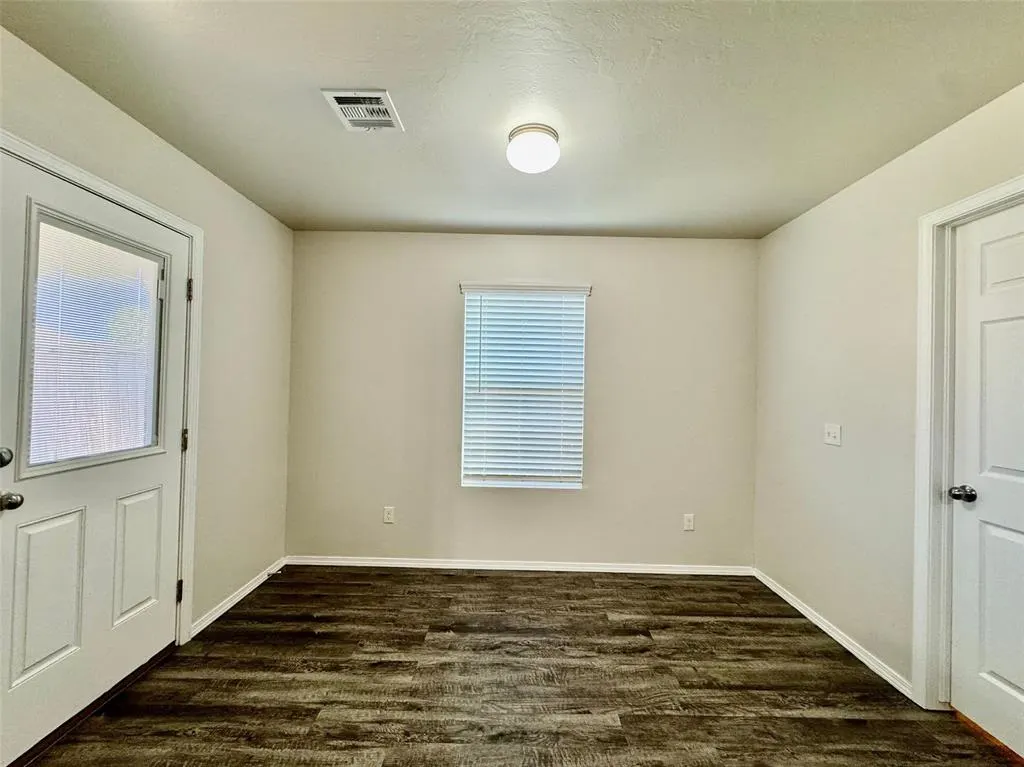 Photo 18 — 4212 Umbria Road, Oklahoma City, OK 73179