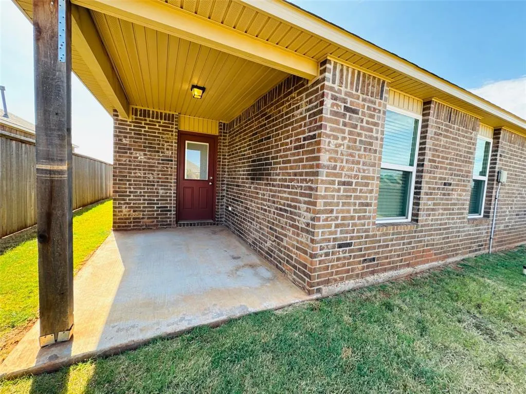 Photo 33 — 4212 Umbria Road, Oklahoma City, OK 73179