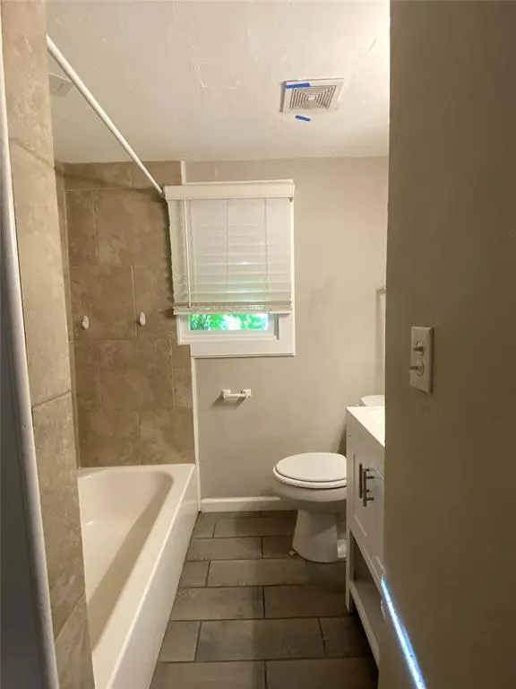 Photo 10 — 325 W 2nd Street, Edmond, OK 73003