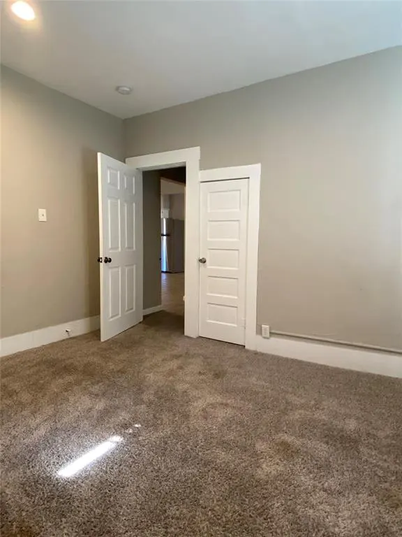 Photo 12 — 325 W 2nd Street, Edmond, OK 73003
