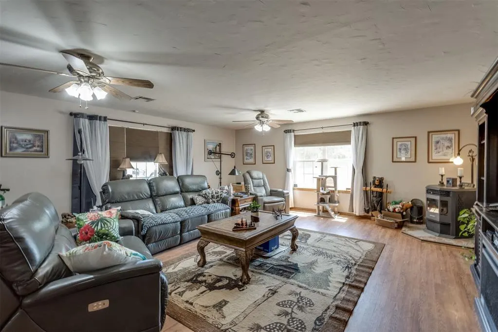 Photo 10 — 334486 E Highway 62, McLoud, OK 74851