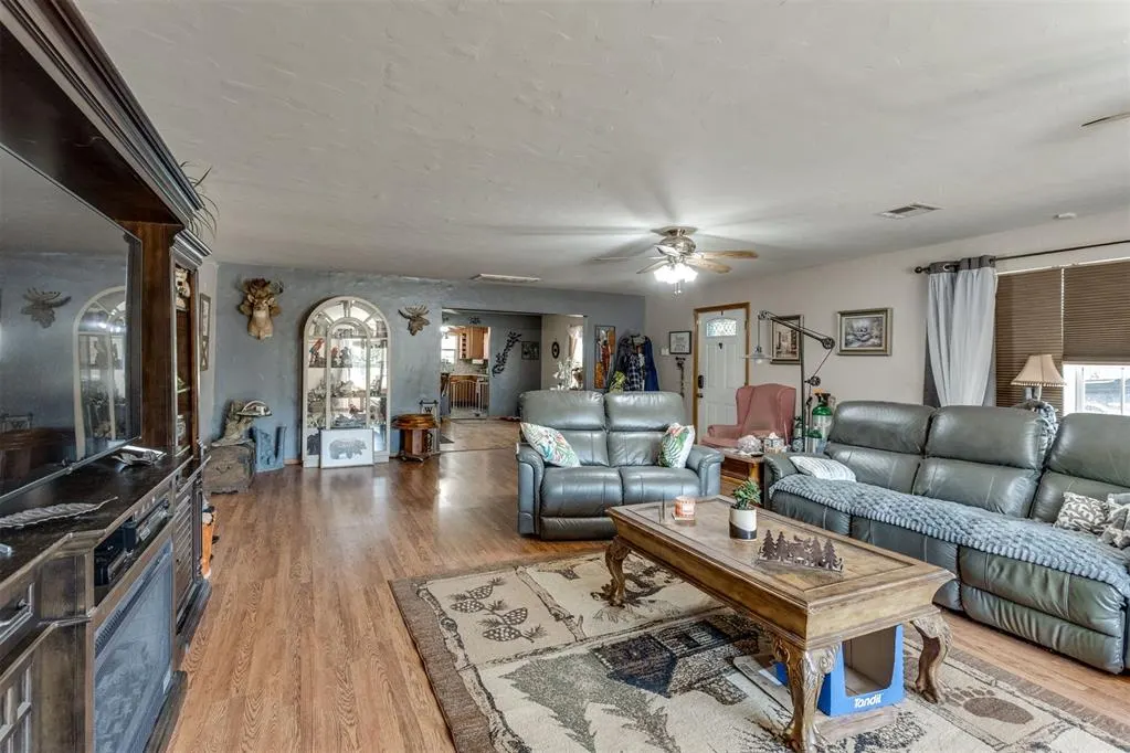 Photo 11 — 334486 E Highway 62, McLoud, OK 74851