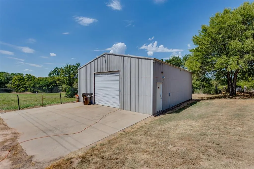 Photo 38 — 334486 E Highway 62, McLoud, OK 74851