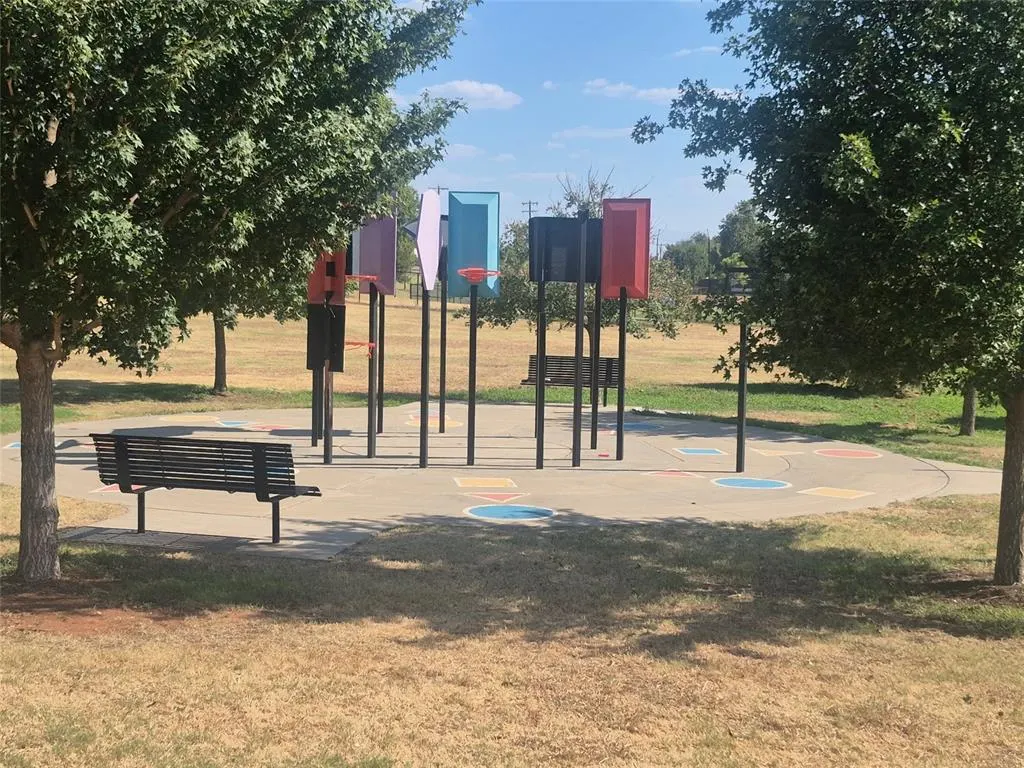 Photo 36 — 1721 NE 15th Street, Oklahoma City, OK 73117
