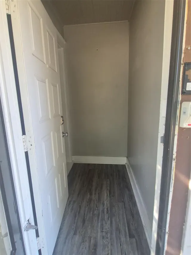 Photo 5 — 1721 NE 15th Street, Oklahoma City, OK 73117