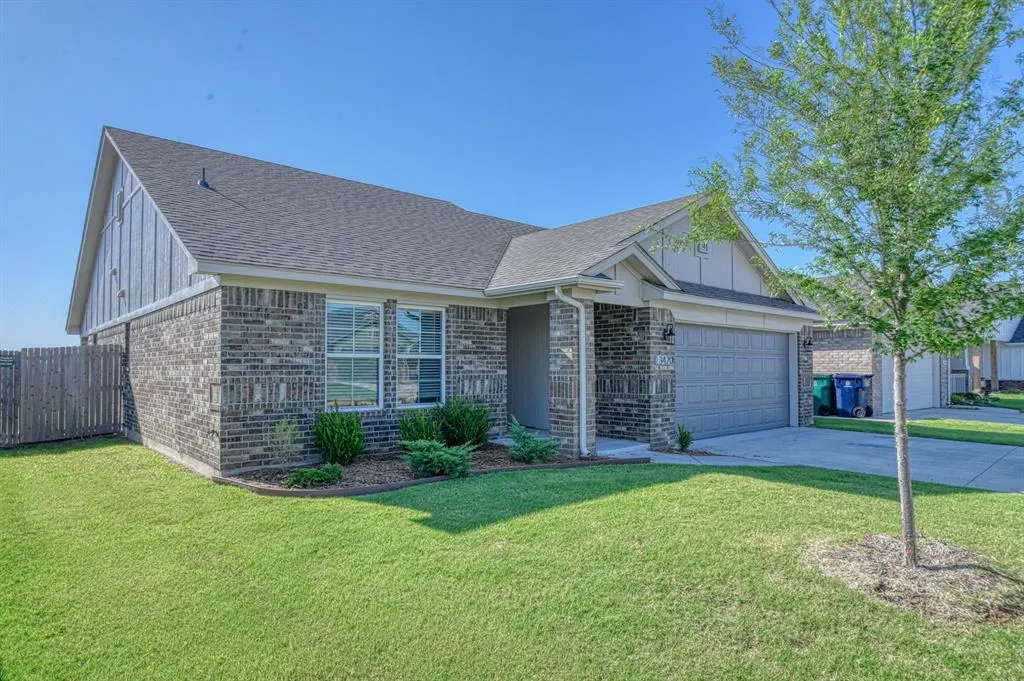 Photo 2 — 3420 Mount Nebo Drive, Yukon, OK 73099