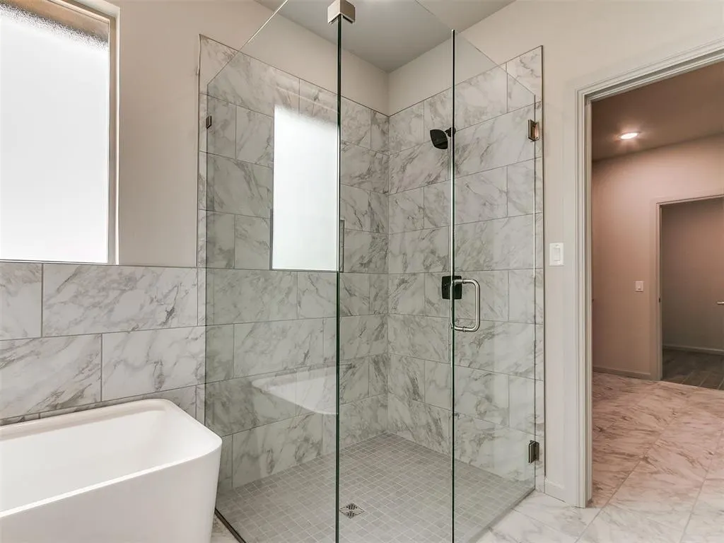 Photo 19 — 16108 Segovia Drive, Oklahoma City, OK 73170