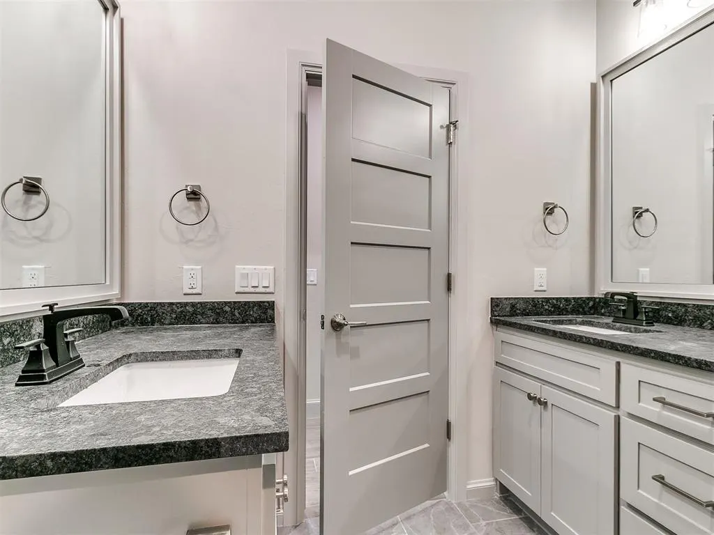 Photo 25 — 16108 Segovia Drive, Oklahoma City, OK 73170
