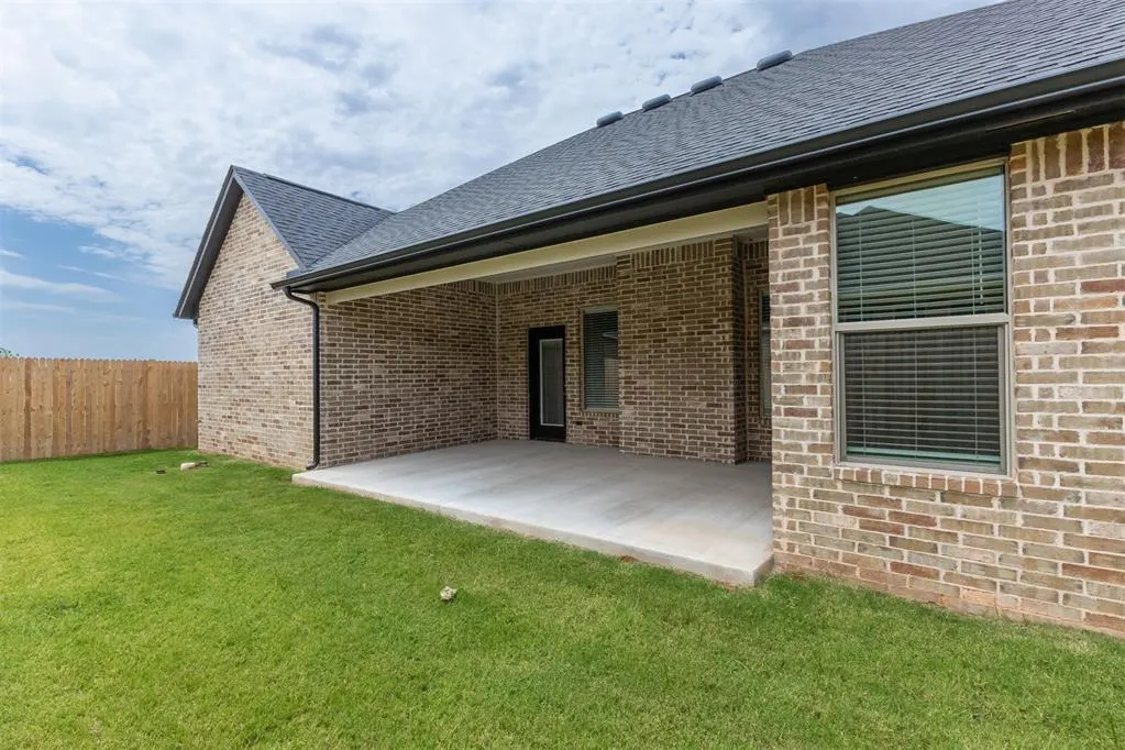 Photo 36 — 16108 Segovia Drive, Oklahoma City, OK 73170