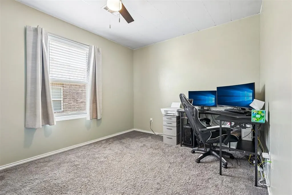 Photo 16 — 204 SE 4th Street, Newcastle, OK 73065