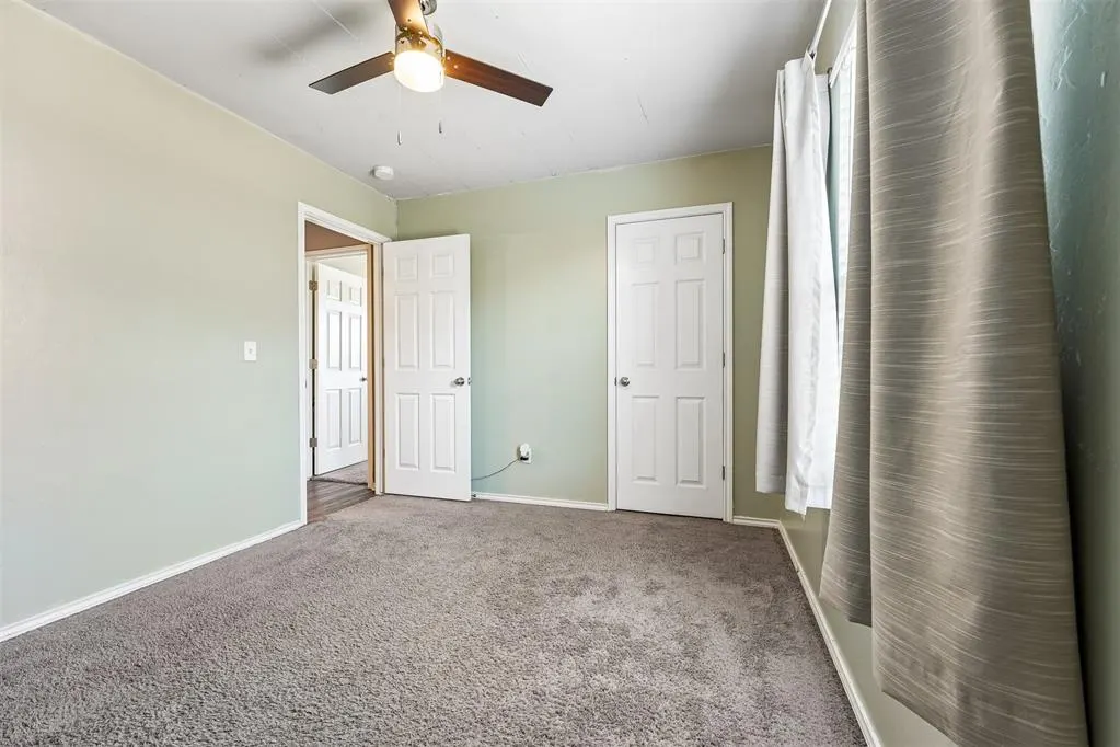 Photo 17 — 204 SE 4th Street, Newcastle, OK 73065