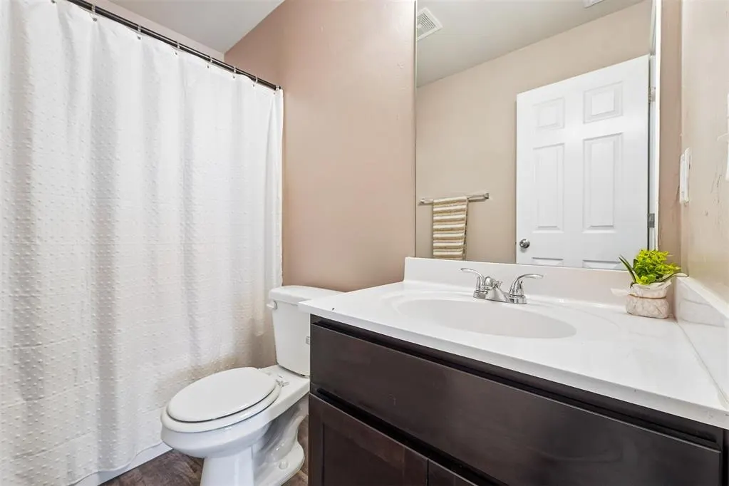 Photo 18 — 204 SE 4th Street, Newcastle, OK 73065