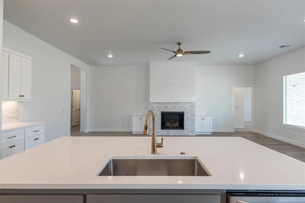 Photo 7 — 16025 Catalonia Place, Oklahoma City, OK 73170