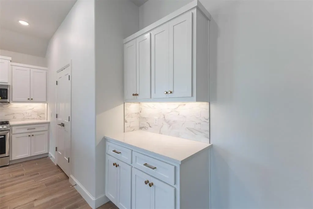 Photo 11 — 16025 Catalonia Place, Oklahoma City, OK 73170