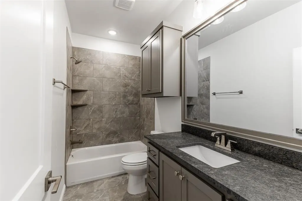 Photo 26 — 16025 Catalonia Place, Oklahoma City, OK 73170