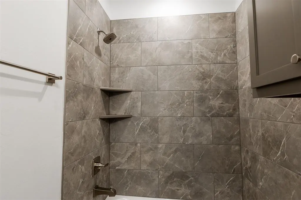 Photo 27 — 16025 Catalonia Place, Oklahoma City, OK 73170