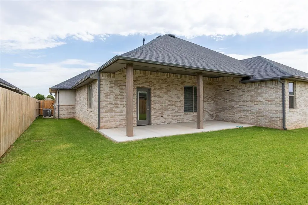 Photo 35 — 16025 Catalonia Place, Oklahoma City, OK 73170