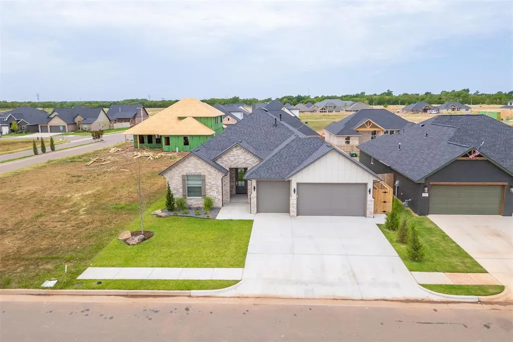Photo 40 — 16025 Catalonia Place, Oklahoma City, OK 73170