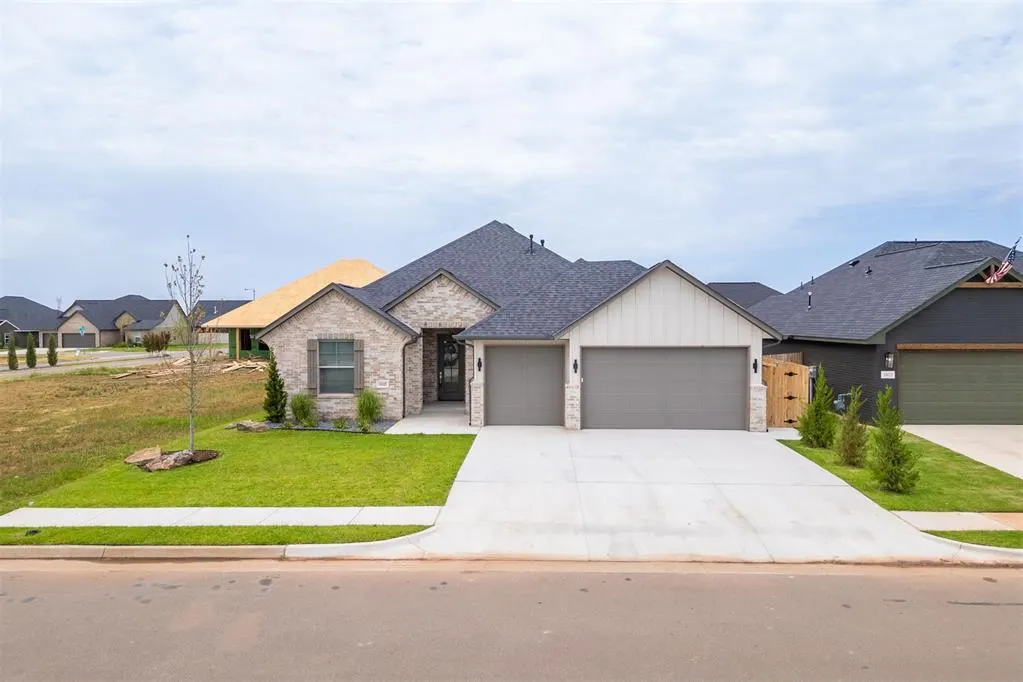Photo 41 — 16025 Catalonia Place, Oklahoma City, OK 73170