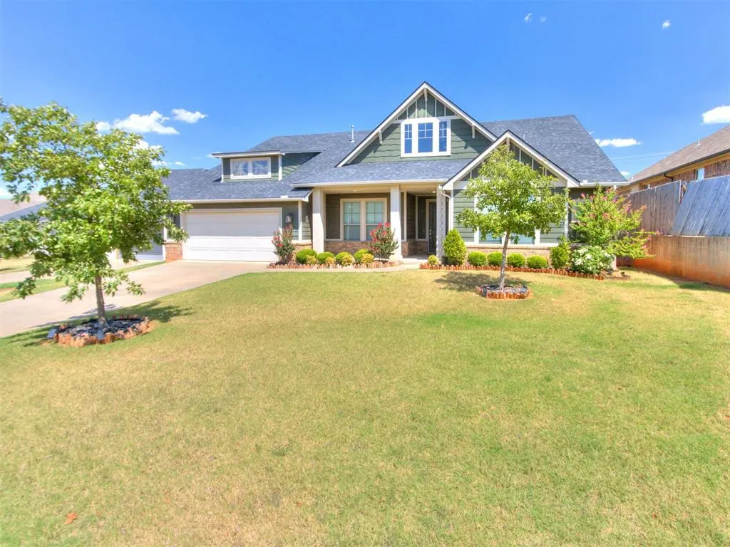 Front exterior — 3917 Bandera Trail, Norman, OK 73069