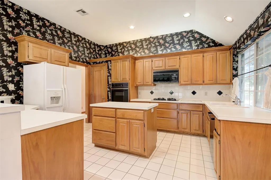 Photo 19 — 9 N Crosstimber Trail, Edmond, OK 73034