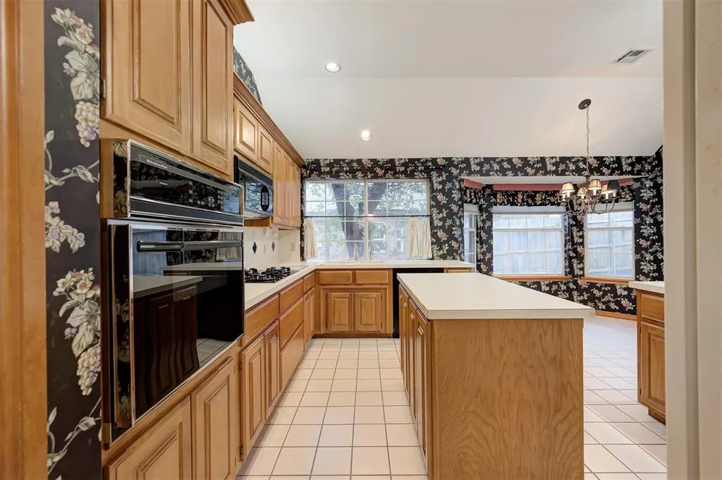 Photo 22 — 9 N Crosstimber Trail, Edmond, OK 73034