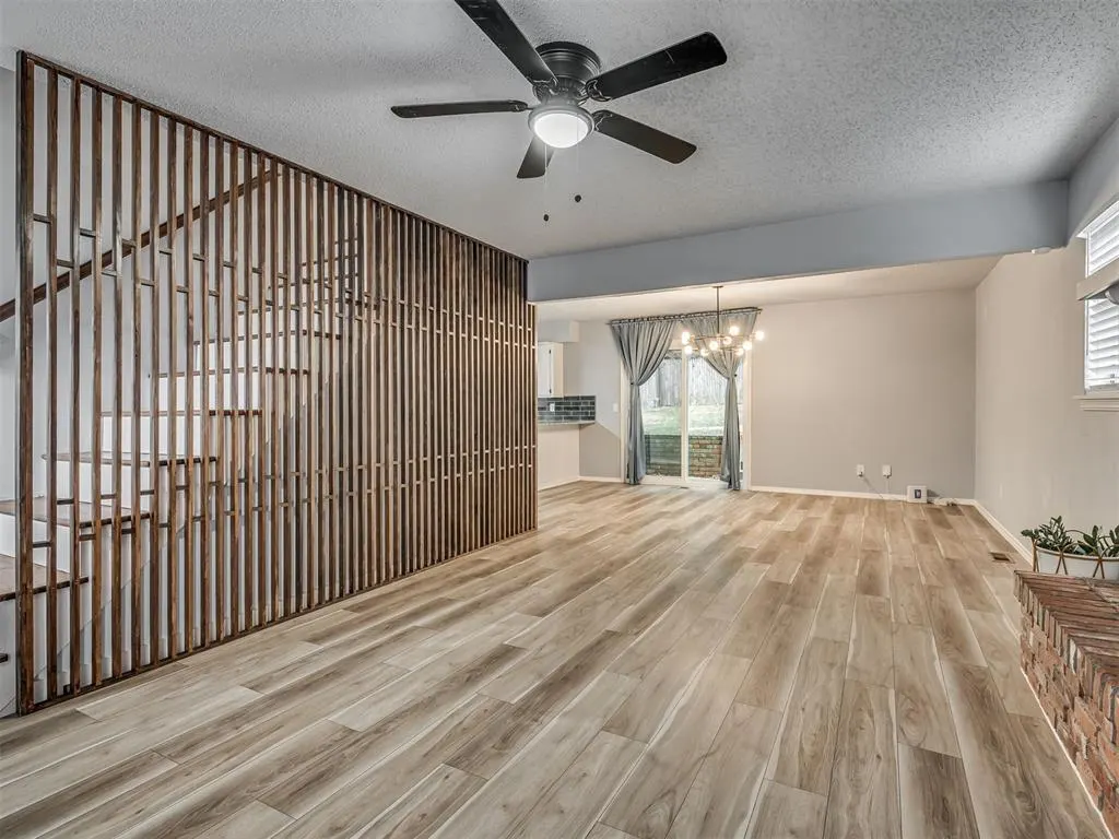 Photo 7 — 8100 NW 20th Terrace, Oklahoma City, OK 73127