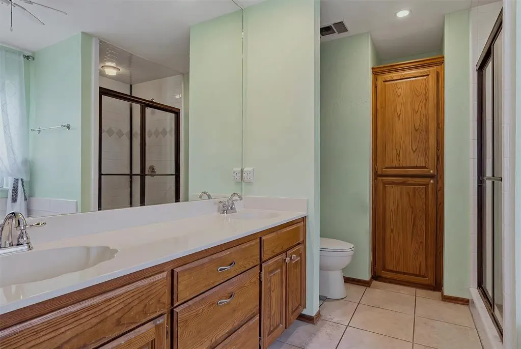 Photo 21 — 2209 SW 93rd Place, Oklahoma City, OK 73149